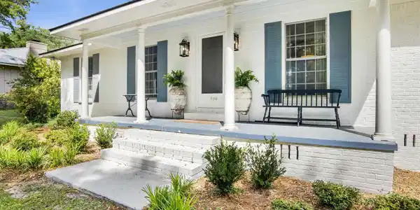 1300 Captain O'Neal Drive
