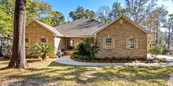 23924 Montrose Woods Drive