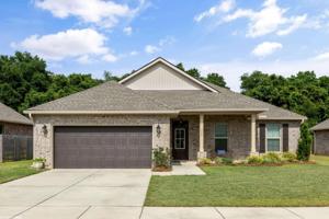 552 Crackwillow Ave
