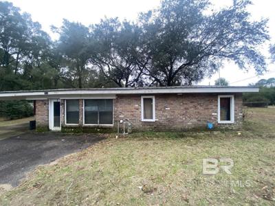 2101 Old Military Road