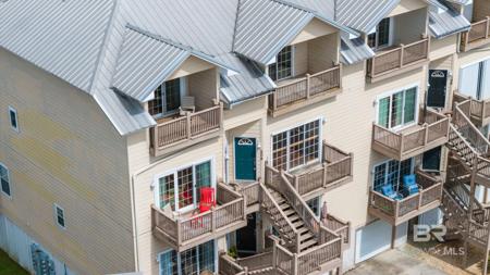 4 Yacht Club Drive