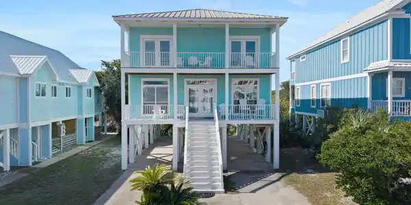 545 Plantation Road