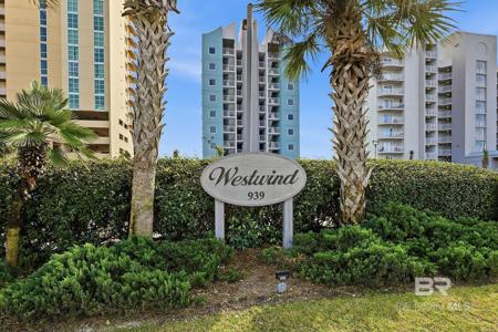 939 WEST BEACH Boulevard