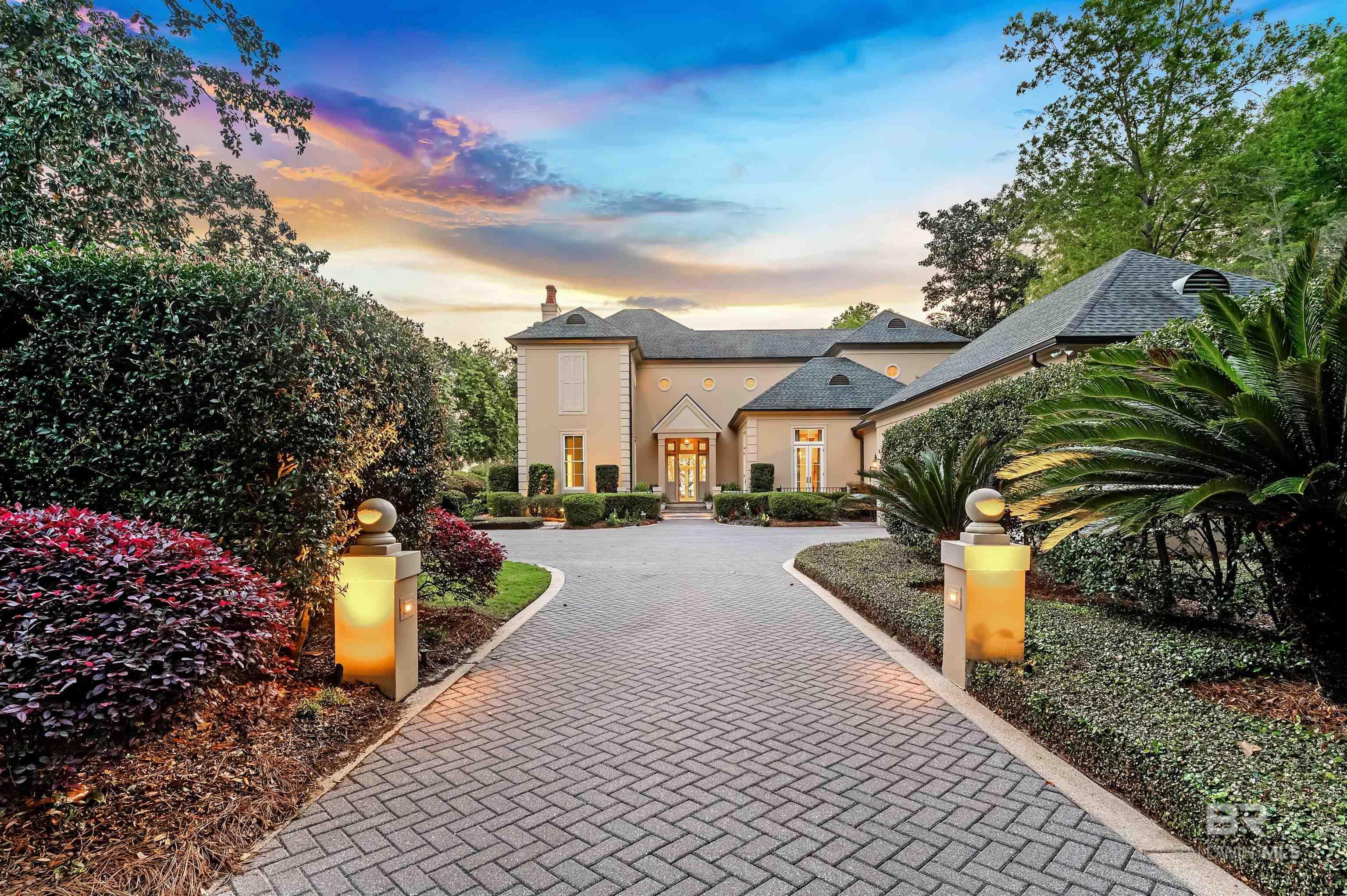 Image 1: Front Of Structure