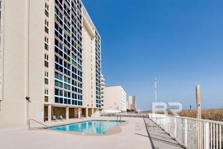 1007 W Beach Boulevard