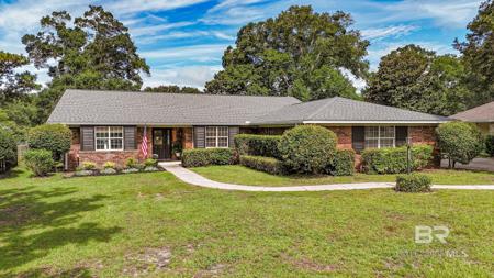 1413 E Fairway Drive