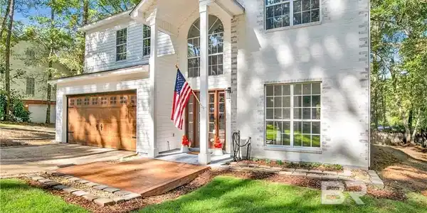 632 Ridgewood Drive