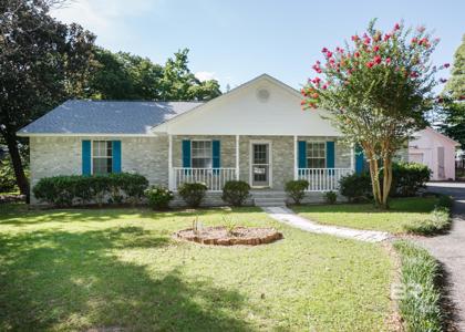 2126 Clubhouse Drive