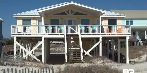 500 Privateer Court
