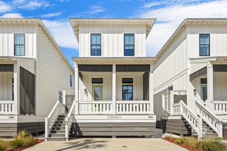 2501 Saltgrass Way