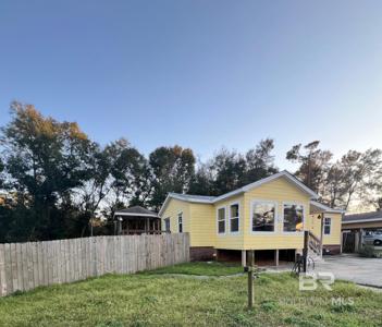 17 Buena Vista Drive