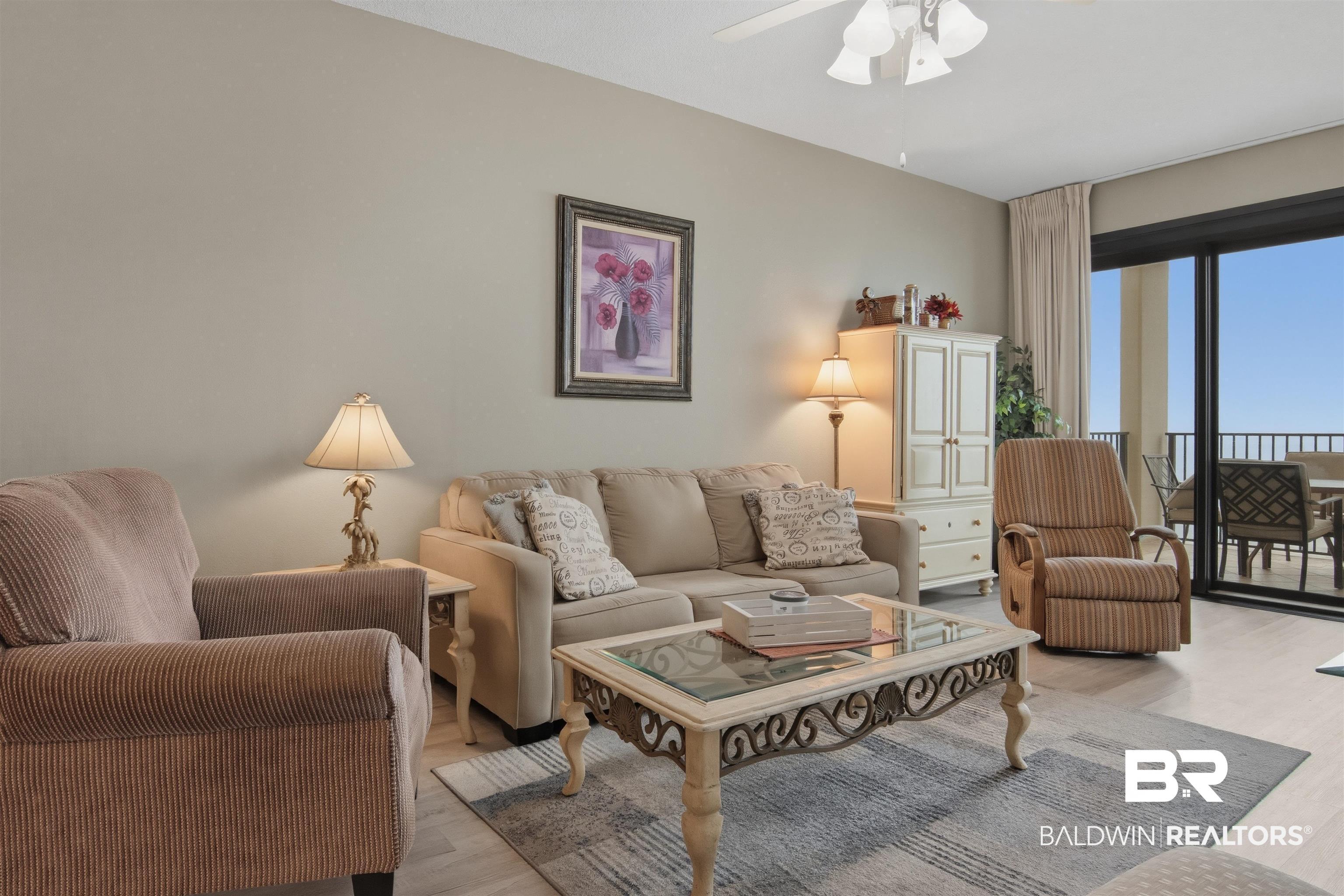 Image 2: Living Room