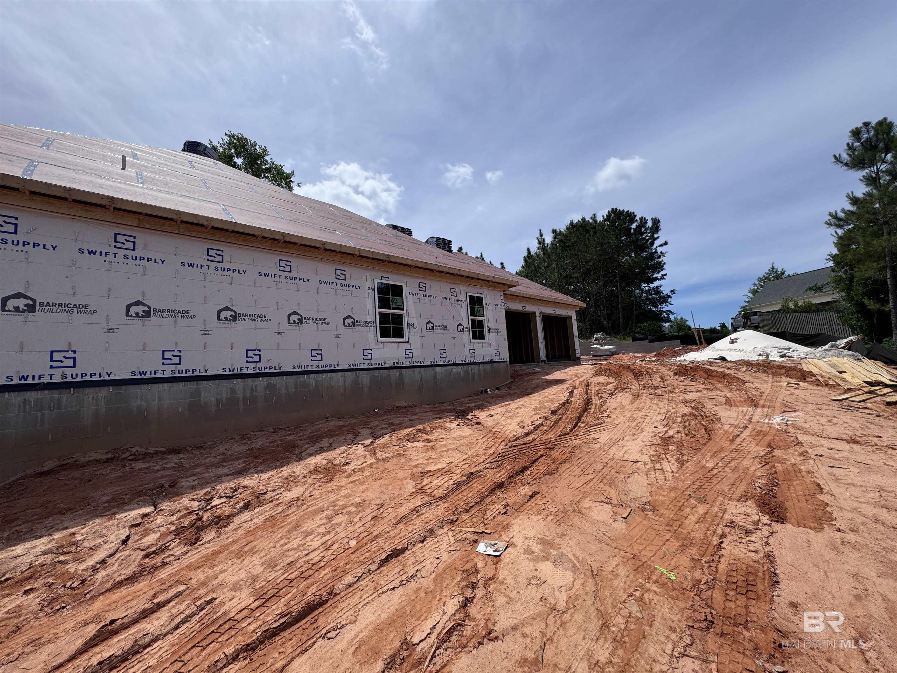 Image 3: Side Of Structure