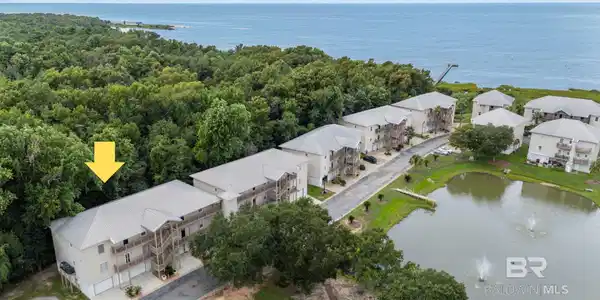 4 Yacht Club Drive