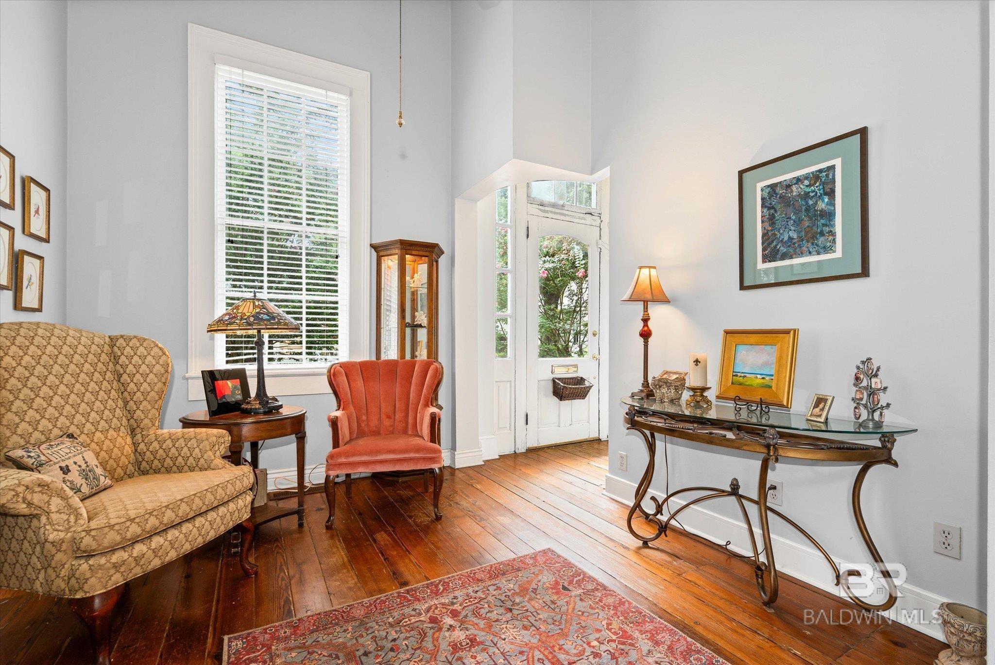 Image 3: Sitting Room