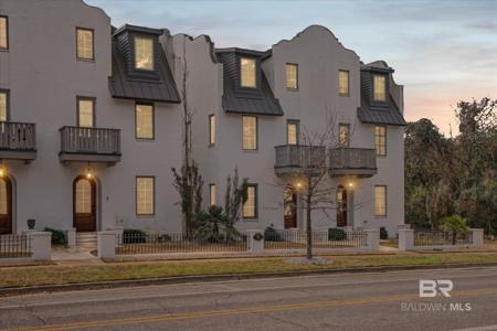 72 Fairhope Avenue