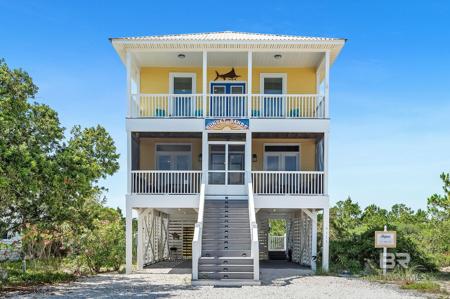 6111 Sawgrass Circle