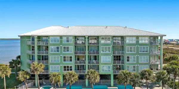2715 State Highway 180