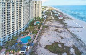 527 Beach Club Trail