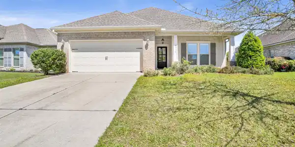 8809 Asphodel Lane