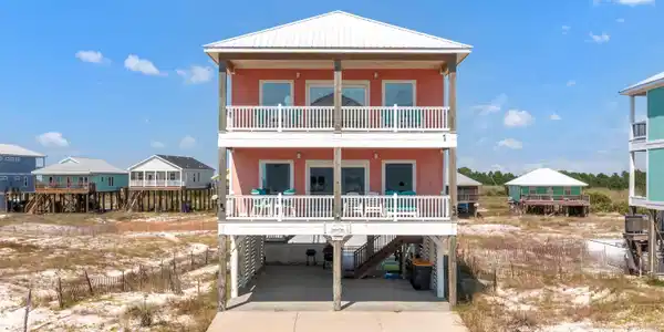 3013 Ponce De Leon Court