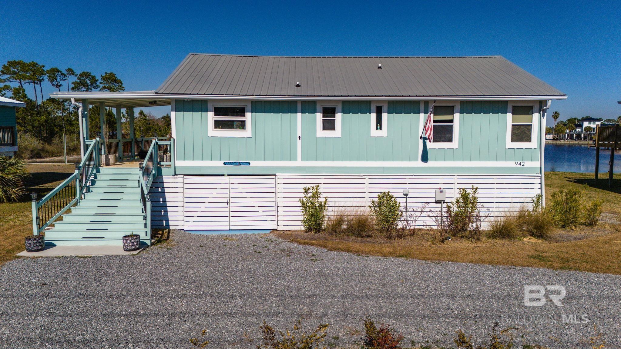 Image 2: Front Of Structure