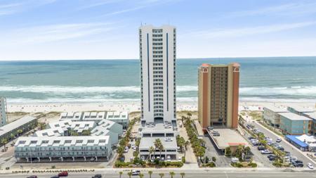 521 W Beach Boulevard