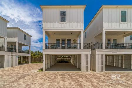1050 W Beach Boulevard