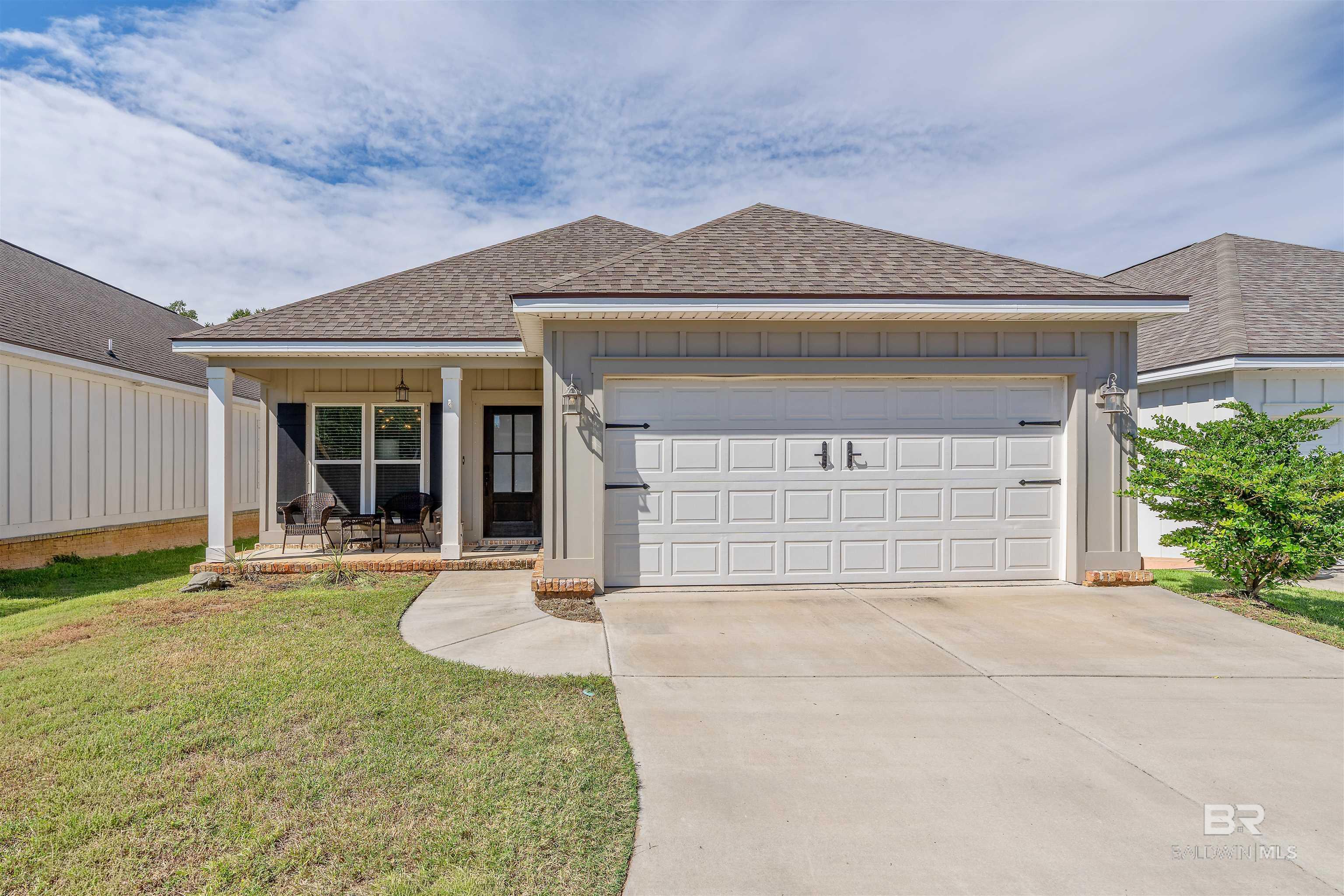 Image 1: Front Of Structure