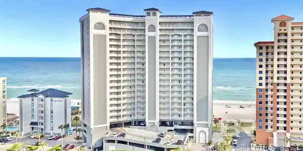 401 E Beach Boulevard