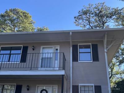 320 Volanta Avenue