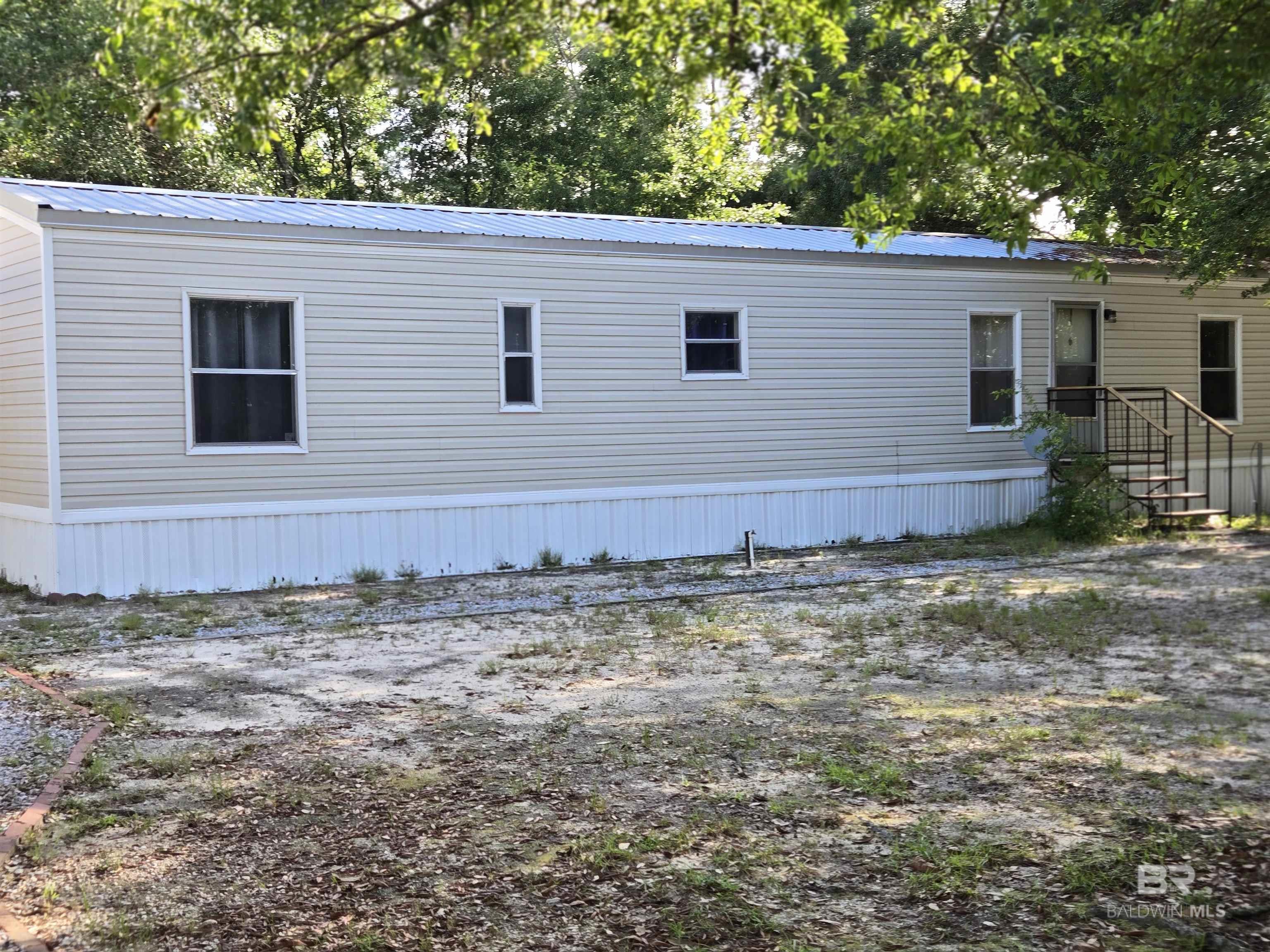 Image 2: Front Of Structure