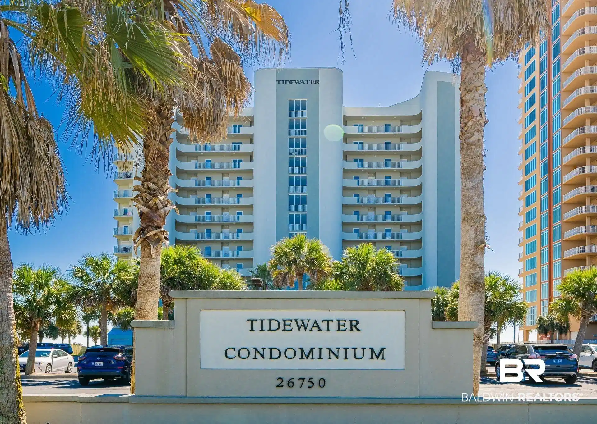 Image 1: View of apartment building / complex