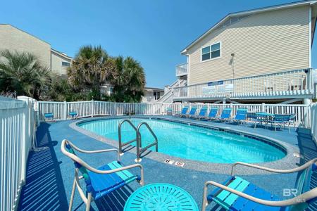 1138 W Beach Boulevard