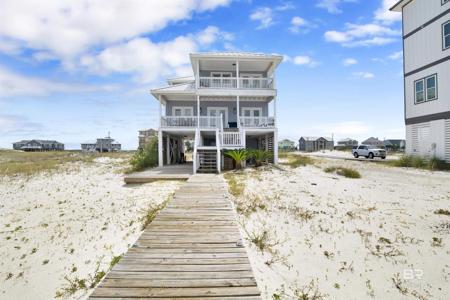 2136 W Beach Boulevard