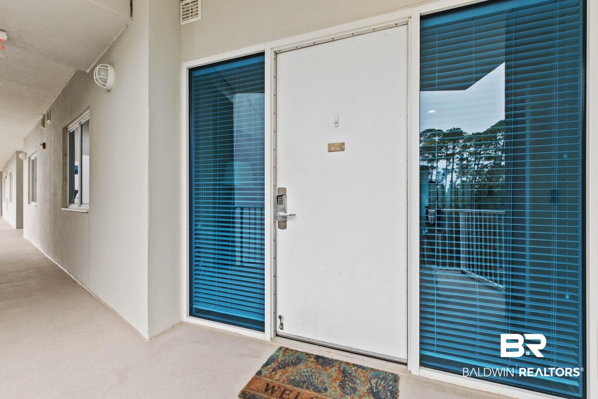 Image 4: Doorway to property