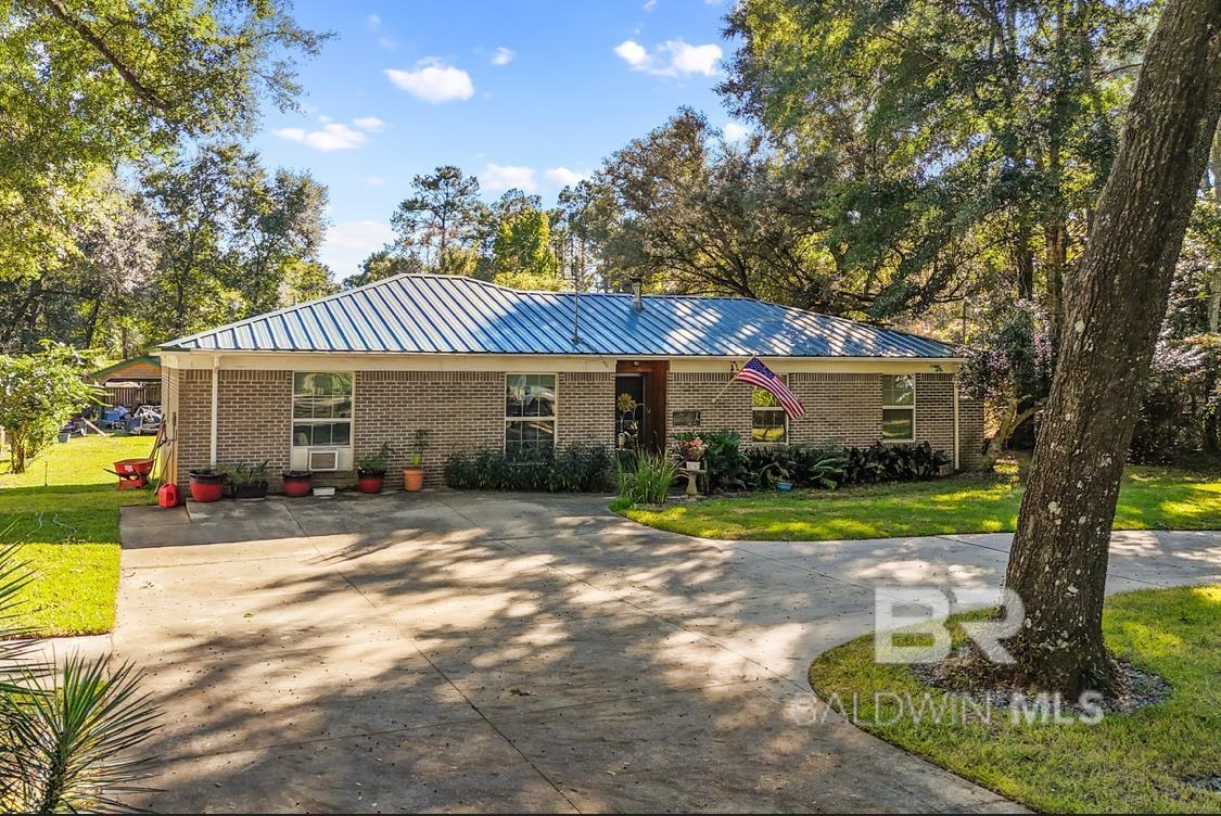 Image 1: Front Of Structure