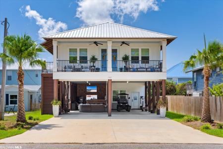 5587 Bayou St John Avenue