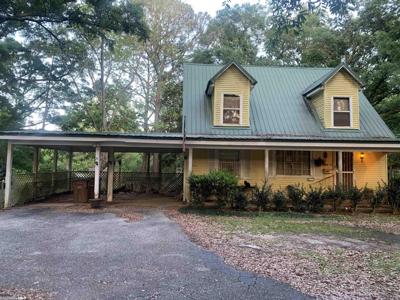 2300 Riviera Drive