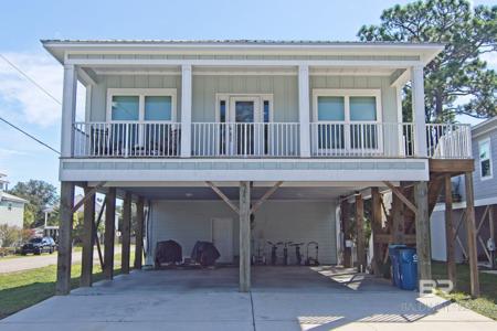 5646 Mobile Avenue