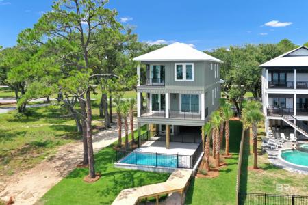 1093 Water Oaks Circle
