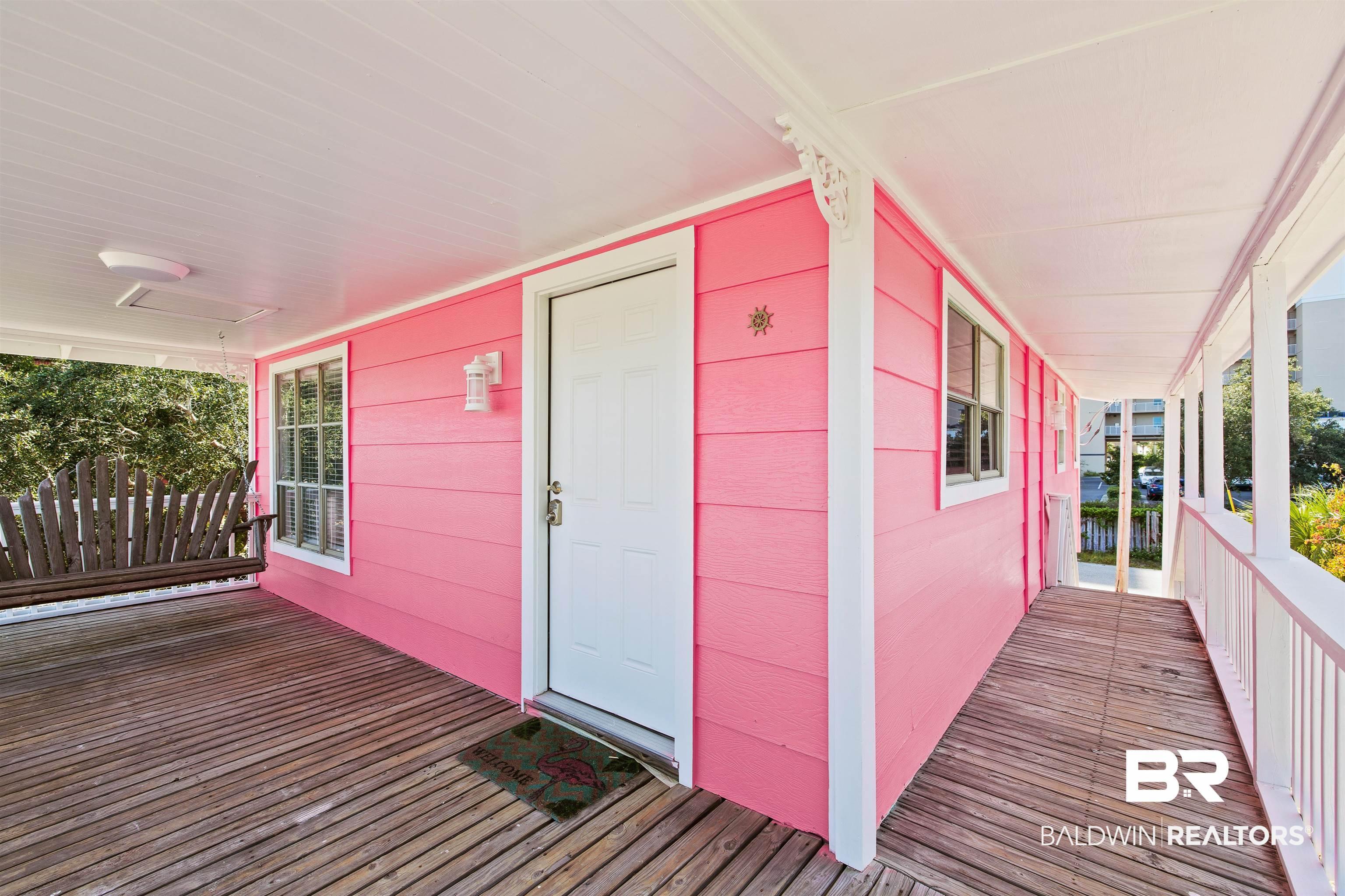 Image 4: View of wooden porch