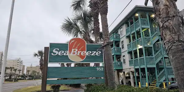 952 WEST BEACH Boulevard