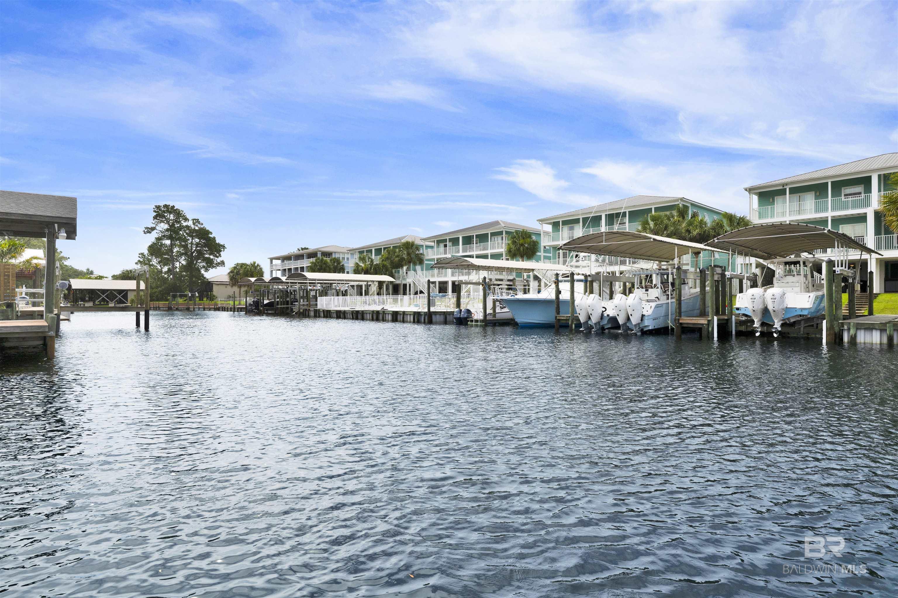 Image 4: Dock