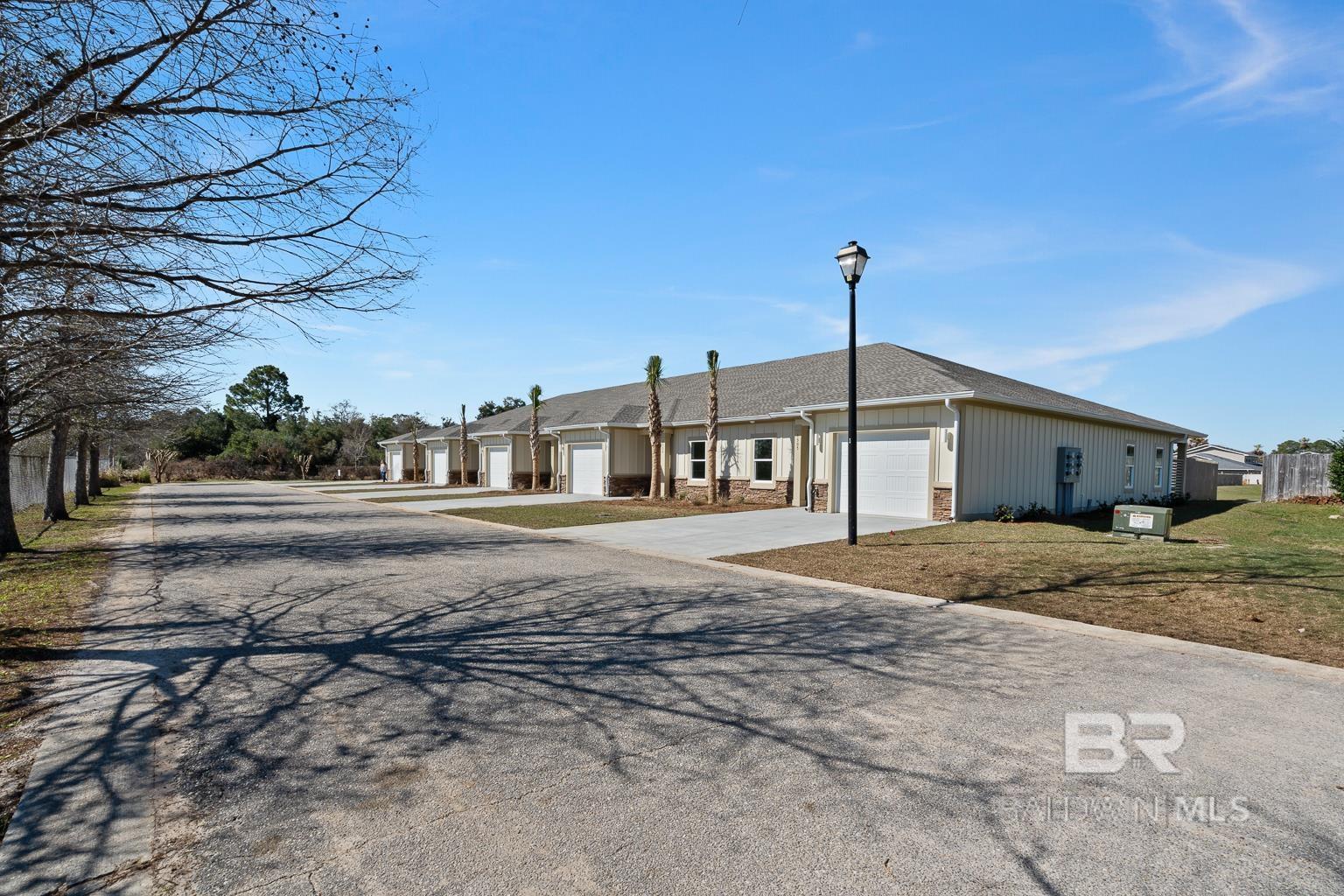 Image 3: Front Of Structure