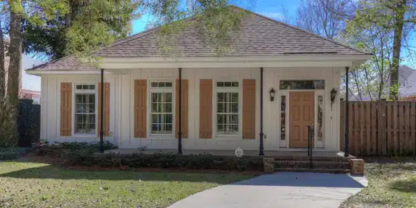 892 Randall Avenue