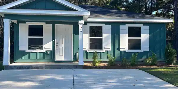 76 Summer Oaks Drive