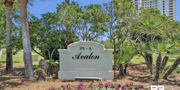 375 Beach Club Trail
