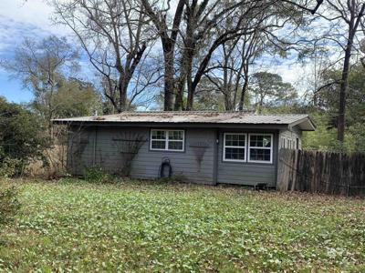2161 Grove Court