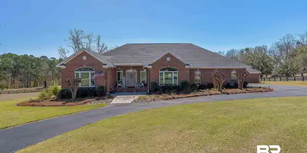 12774 Saddlebrook Circle